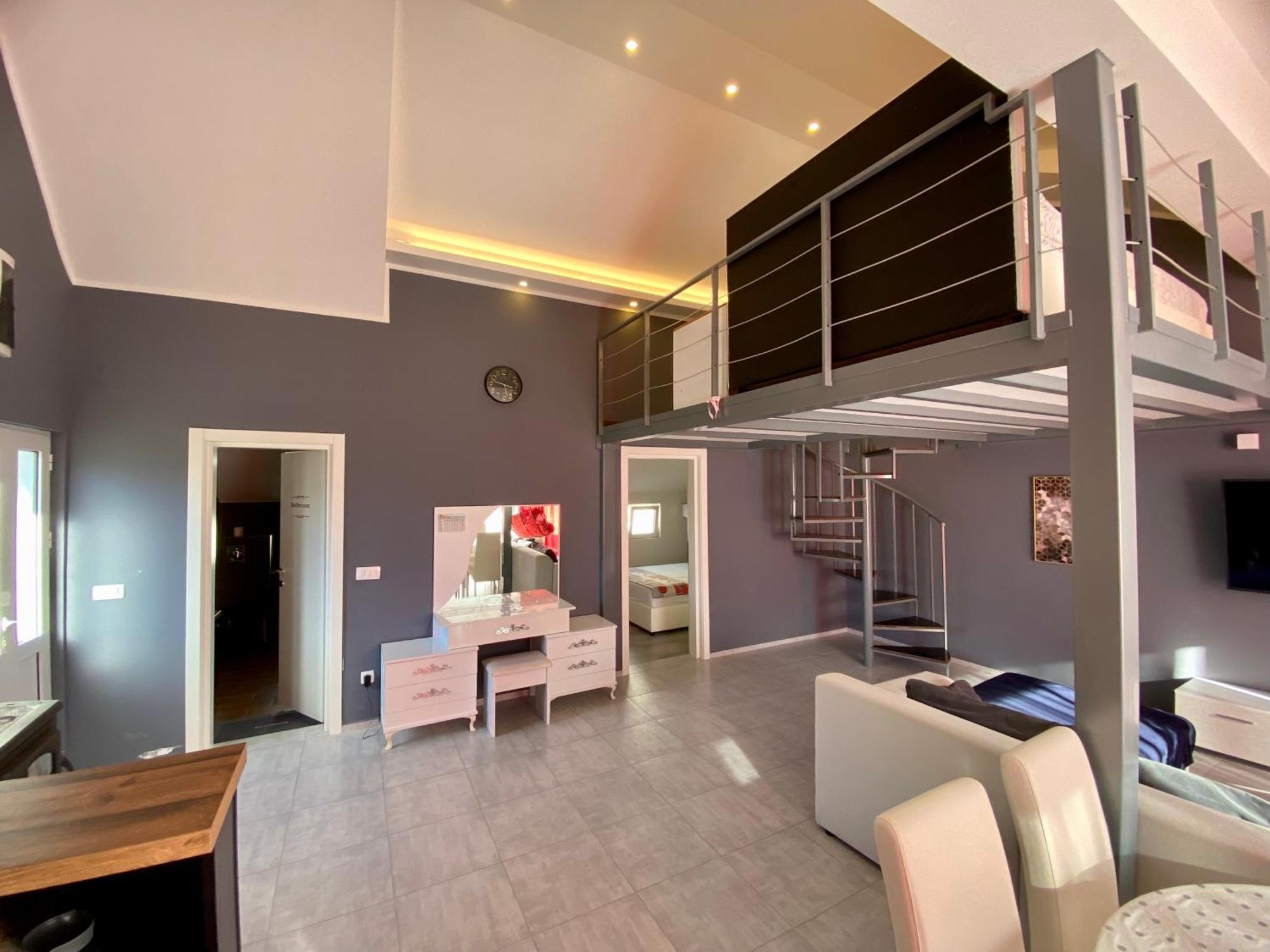 Banicevic Apartmani Thenovici Exterior photo
