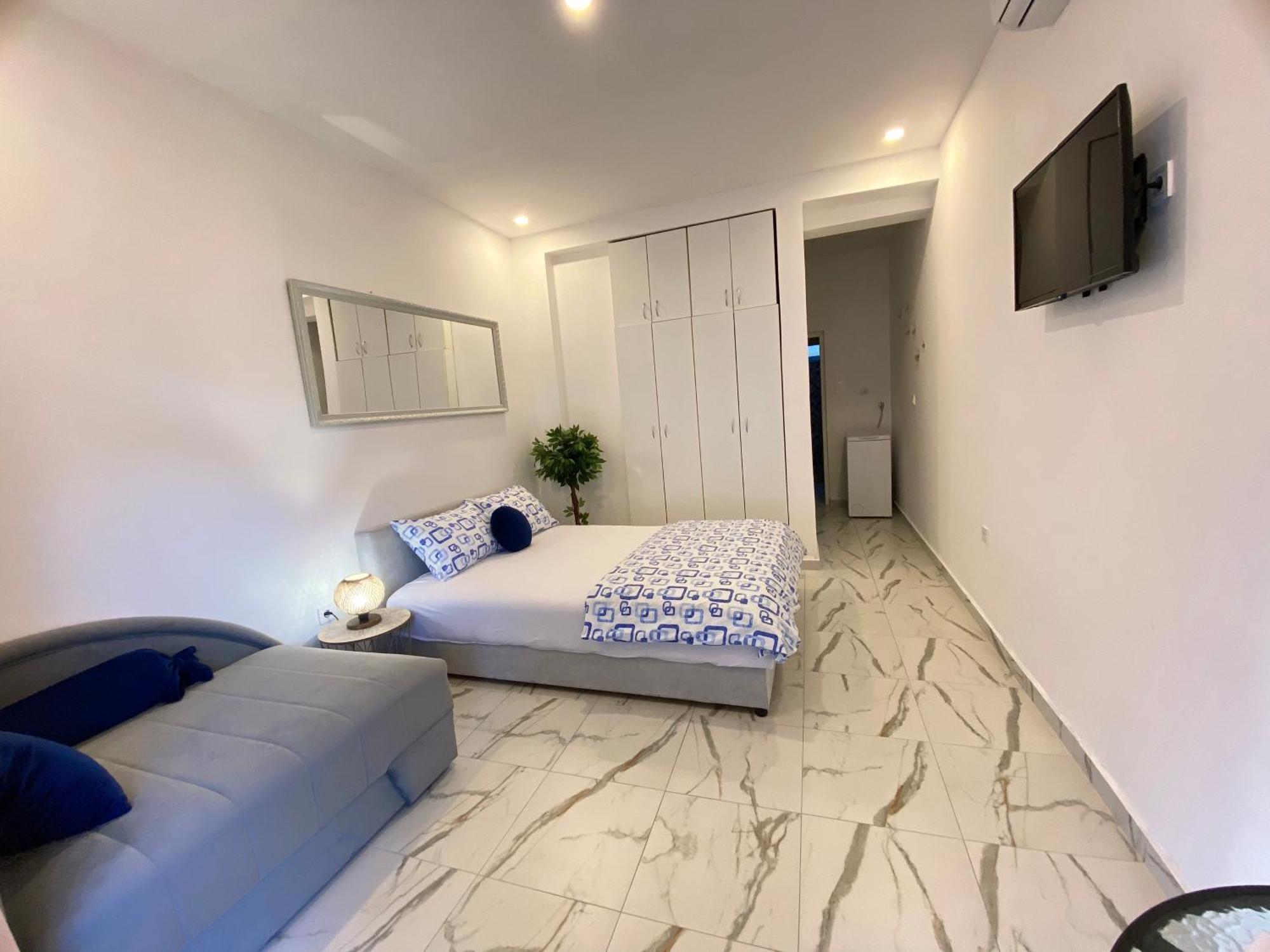 Banicevic Apartmani Thenovici Exterior photo