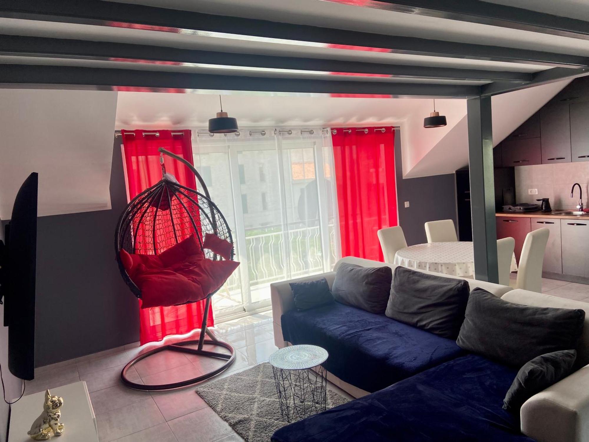 Banicevic Apartmani Thenovici Exterior photo